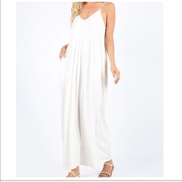 ADJUSTABLE STRAPS TANK MAXI DRESS WITH POCKETS - Picture 5 of 6